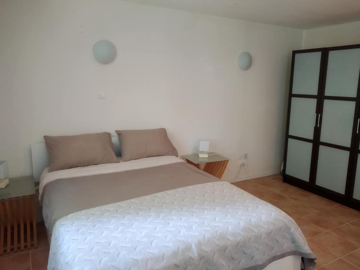 Studio En Rez-De-Jardin Dans La Verdure Apartment เอ็ก-ซอง-โพรวองซ์ ภายนอก รูปภาพ